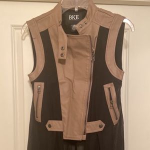 BKE vest